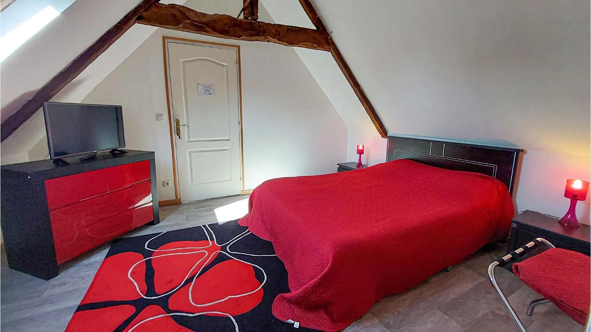 6 Bedroom Lovely Home In Tréguier França
